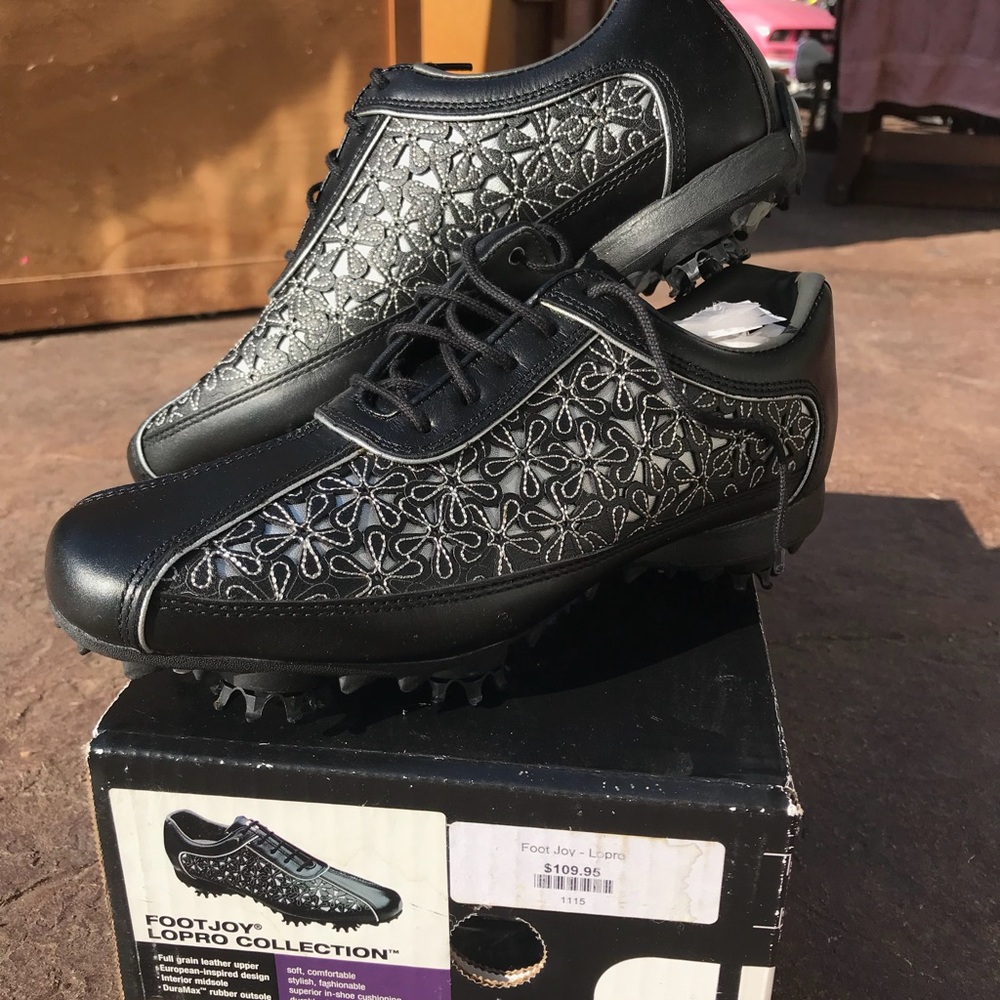 Foot joy LOPRO GOLF shoes - Woman’s 6